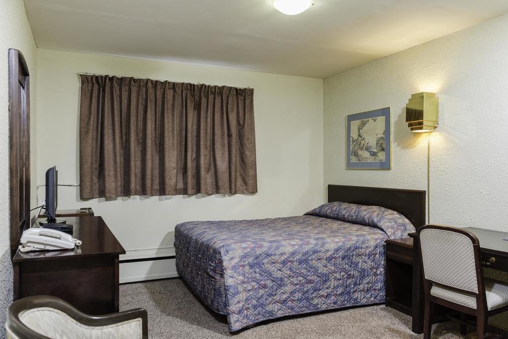 The Cavalier Inn Виннипег Номер фото